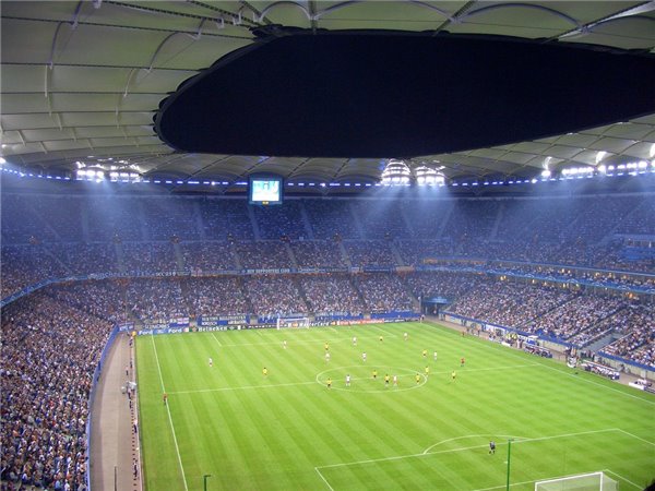 飞利浦打造ArenaVision照明 为球场提供佳亮度