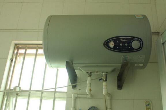 历代家用热水器点评，空气能热水器以能效胜出