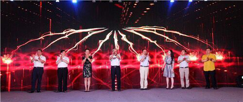 壮象荣获“中国十大生态板品牌”称号，品质见证辉煌！