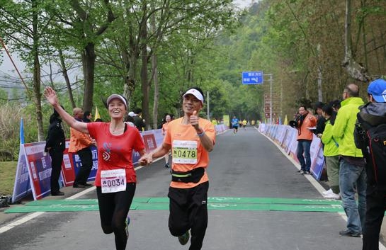 4800人体验天台山春景 顾家家居领跑一场有爱的马拉松