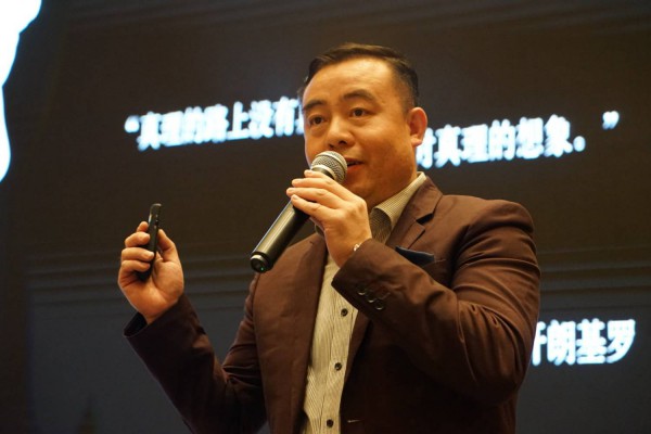 　　王茵键董事长