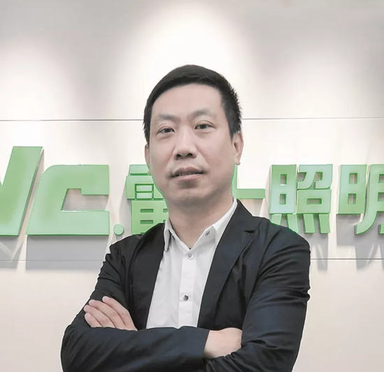 2018上半年国内照明灯饰市场 “难做”,却也有人在赚钱? 2018上半年国内照明灯饰市场 “难做”,却也有人在赚钱?