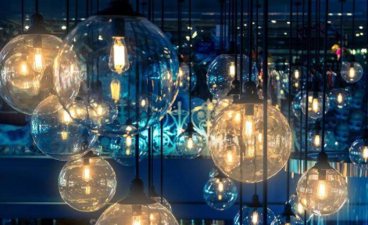 想要闷声发财,实际上灯饰照明行业正在悄然变化 想要闷声发财,实际上灯饰照明行业正在悄然变化