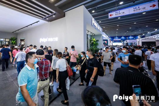 人气爆棚超震撼!!派雅门窗携“至臻新品”惊艳建博会！ 